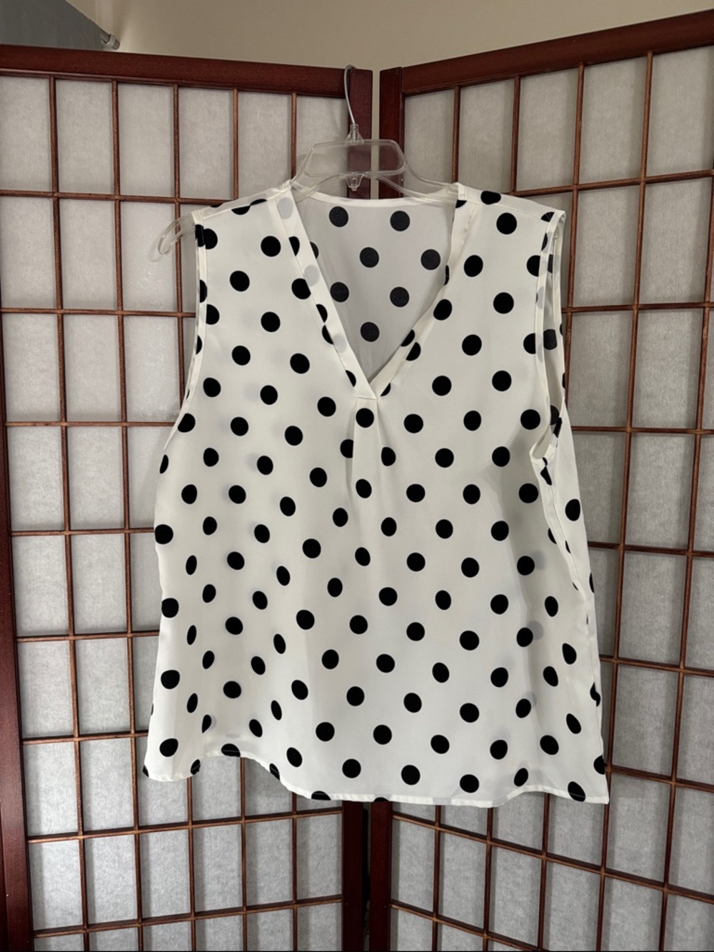 Polka Dot V-Neck Sleeveless Camisole - White & Black PTP 22 inches